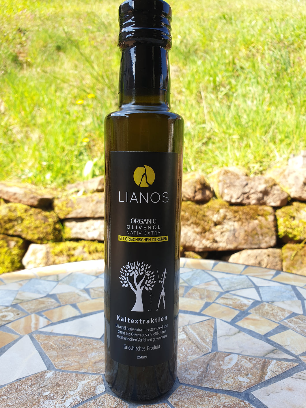 biologisches Olivenöl extra vergine mit Zitrone 0,25l