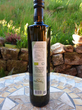 Laden Sie das Bild in den Galerie-Viewer, Soi biologisches Olivenöl aus Delphi extra virgin - 0,75l